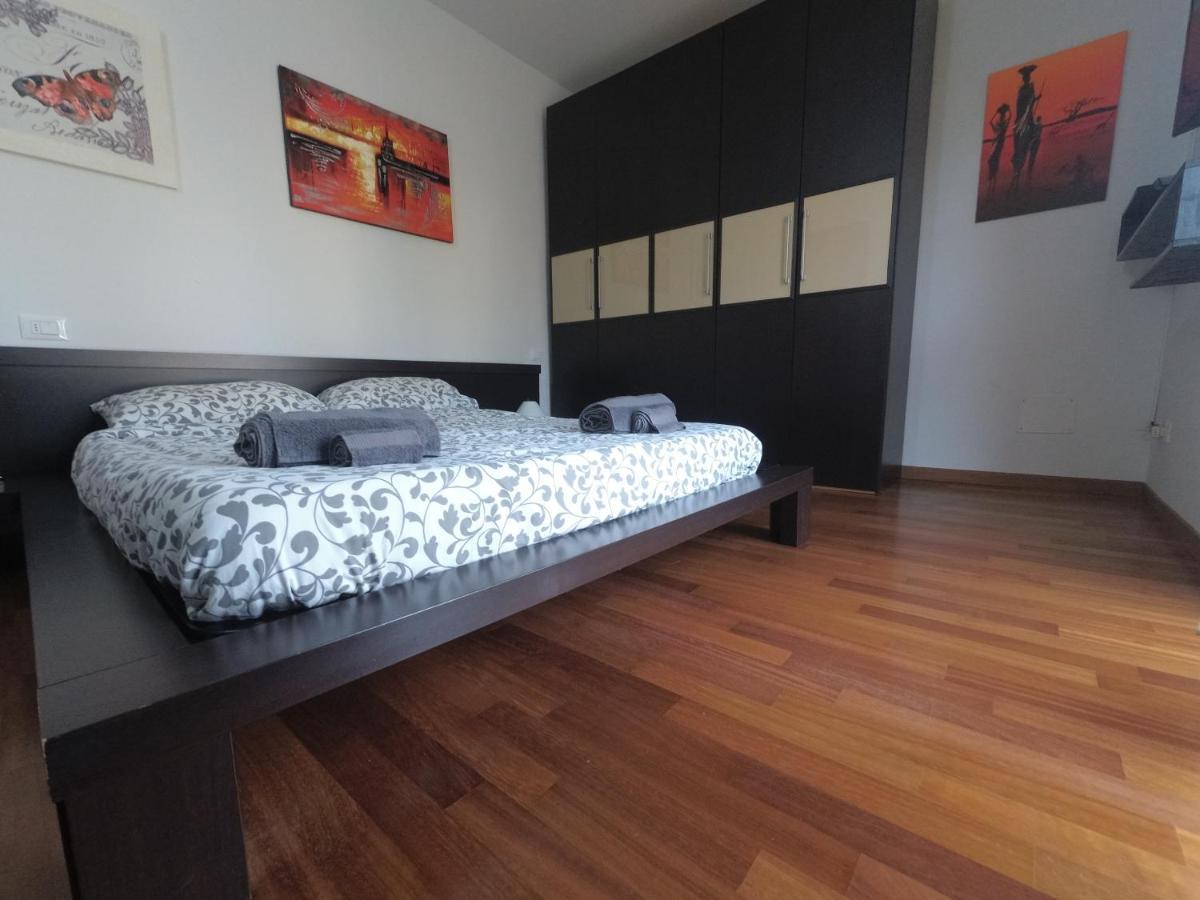 Blu & Green Appartment มาแนร์บา เดล การ์ดา ภายนอก รูปภาพ