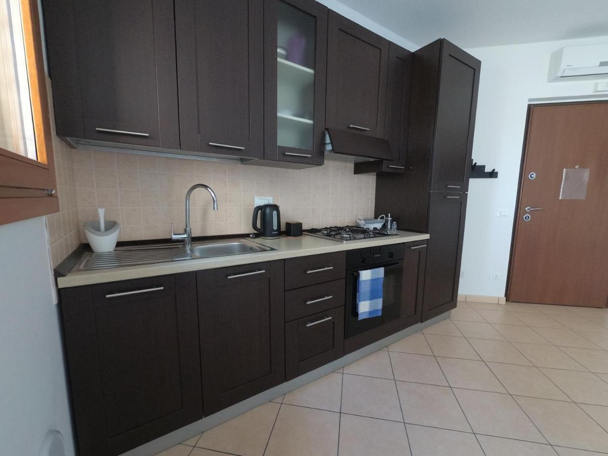 Blu & Green Appartment มาแนร์บา เดล การ์ดา ภายนอก รูปภาพ